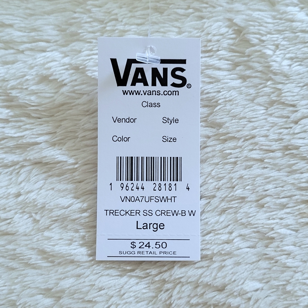VANS🛹 "Trecker" Tee👕 - NWT - Picture 15 of 15